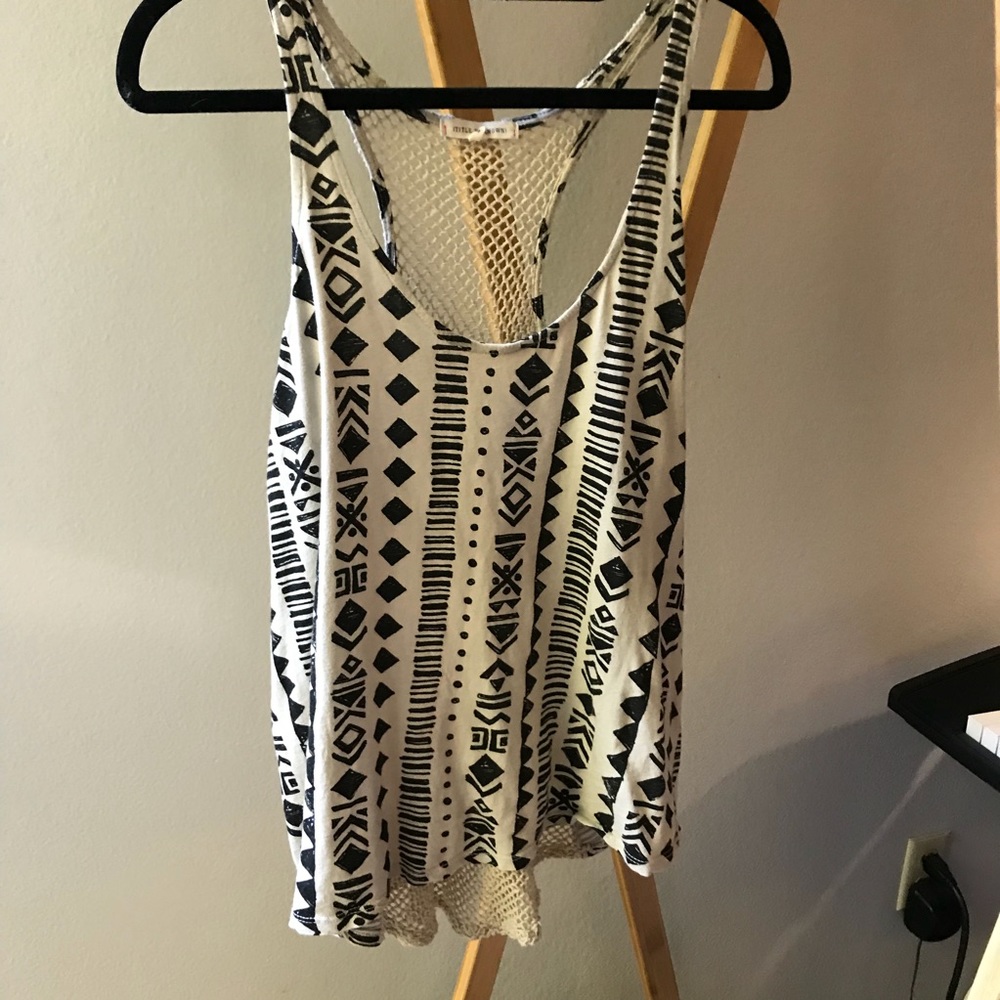 Cream Pattern Fishnet Tank